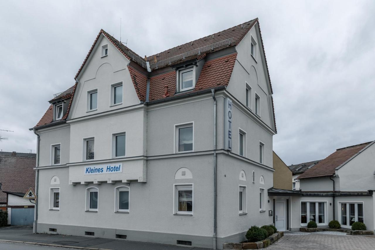 Kleines Hotel Форхайм Екстериор снимка